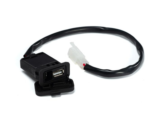 Dragster USB Charger Port